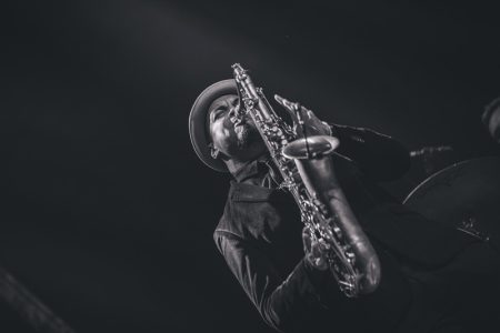 Saxofonista cubano Elio Lorenzo é a próxima atração do Jazz Catarina, em Blumenau