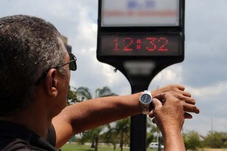 Horário de verão tem apoio de 54,9% da população; Região Sul é a que mais aprova