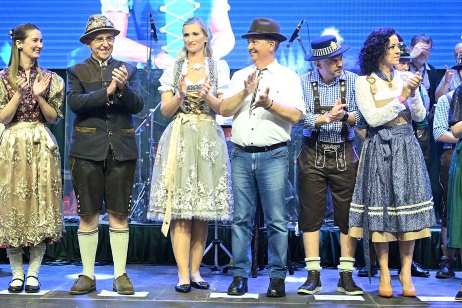 Oktoberfest Blumenau 2024 hojesc