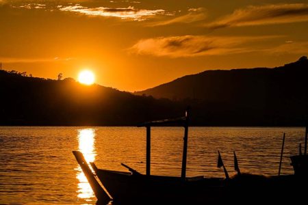 Verão em Santa Catarina será bem quente e com chuvas dentro do esperado