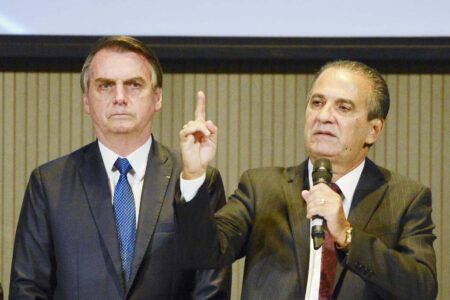 ‘Ninguém critica mulher feia’, diz Bolsonaro sobre Malafaia