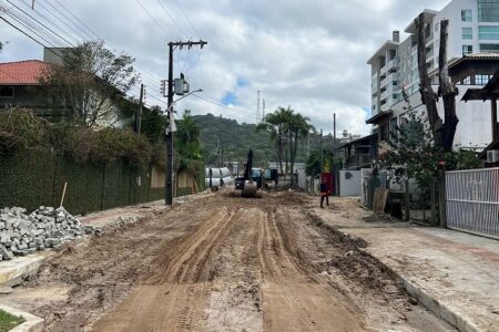 Acordo entre construtora e Prefeitura de Itajaí destrava obra do binário e beneficia dezenas de famílias na Praia Brava