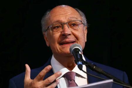 Letra de crédito para a indústria que pode chegar a R$ 1,5 tri será lançada em outubro, diz Alckmin