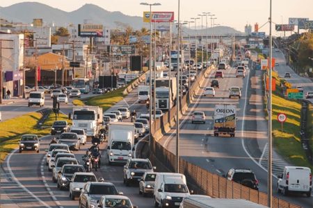 Fiesc apresenta estudo sobre proposta de revisão de contratos da BR-101 e da BR-116