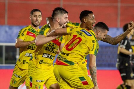 Brusque vence o Amazonas por 1 a 0