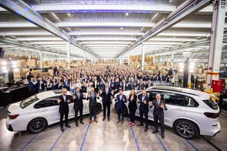 BMW celebra 10 anos de fábrica no Litoral Norte catarinense