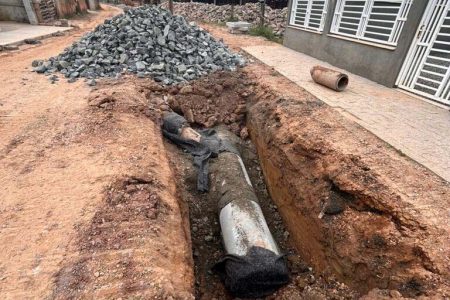 Balneário Piçarras inicia pavimentação da Estrada Geral da Lagoa