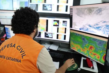 Chuva ganha intensidade em Santa Catarina e instabilidade atinge quase todo o Estado