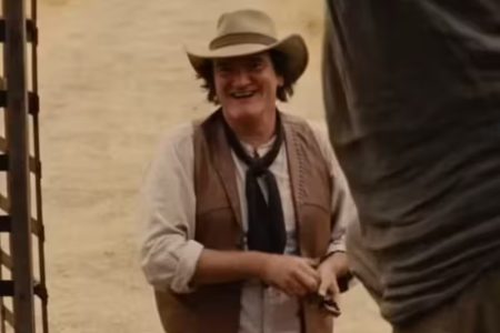 Tarantino explica o motivo pelo qual não assiste a remakes de filmes e séries