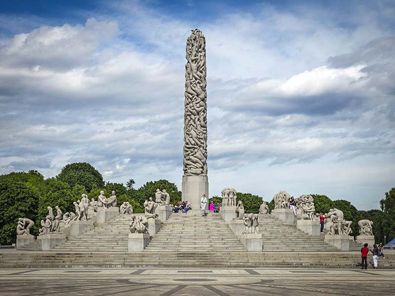 92-ilustração de abertura -thumbnail_Frogner Park-Vigeland Installation-The Monolith