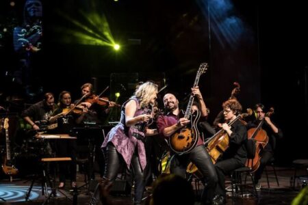 Camerata Florianópolis e Banda Brasil Papaya apresentam noite de rock no Teatro do CIC