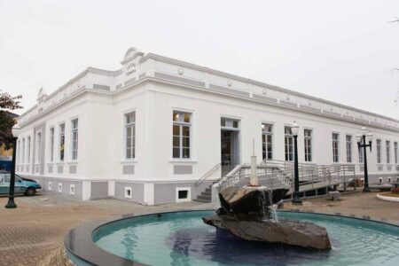 Casa de Cultura Dide Brandão, em Itajaí, recebe duas novas exposições nesta sexta-feira