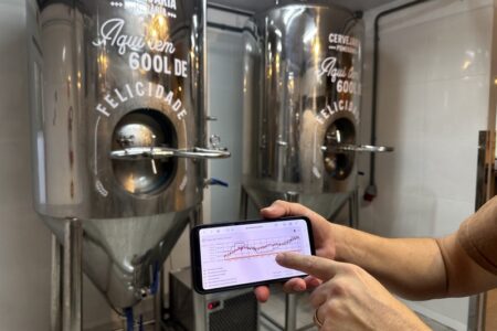 Pequena cervejaria de Pomerode testa produção com tecnologia inédita no Brasil