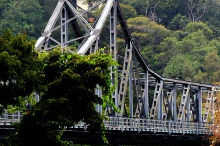 Blumenau: Ponte de Ferro será interditada para montagem do Natal