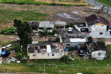 Sombrio decreta situação emergência após ser atingido por tempestade e ventos de até 100 km/h
