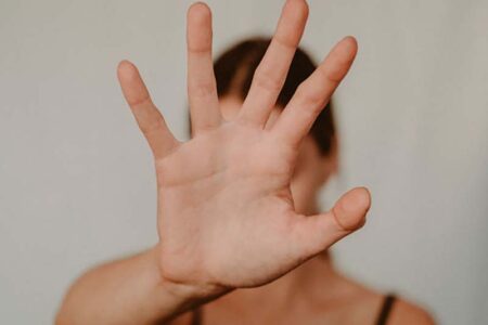 Lei que cria cadastro estadual de pedófilos e de agressores sexuais em SC é sancionada