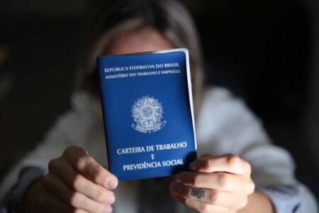 Vale do Itajaí responde por quase um terço dos empregos criados em SC