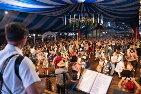 Pomerode: Festa Pomerana celebra 40 anos de preservação das tradições alemãs