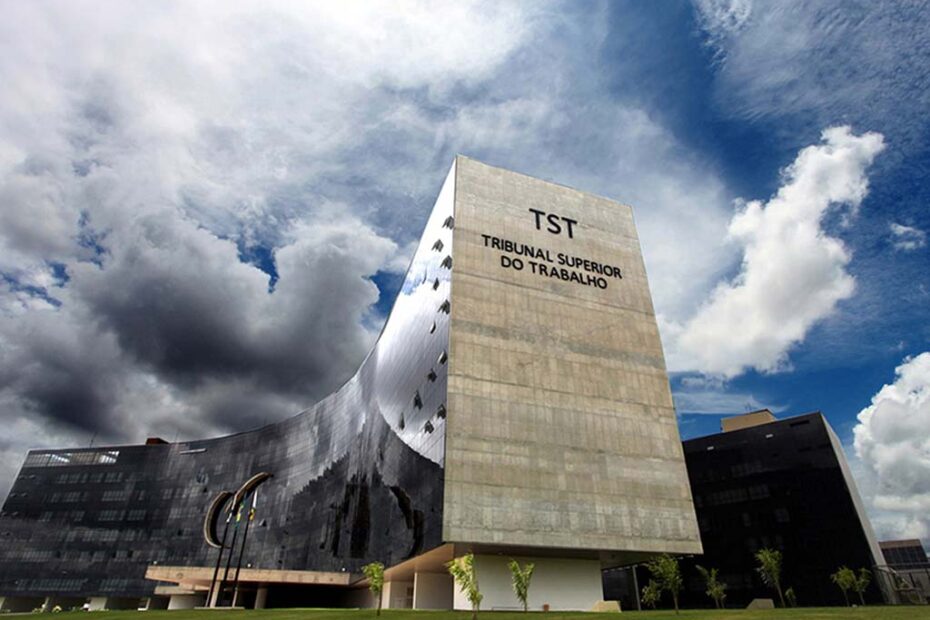 TST salarios juizes