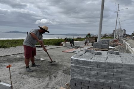 Obra de urbanização avança na Orla Norte de Balneário Piçarras