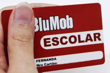 Blumenau: recadastramento do cartão de estudante no transporte coletivo já pode ser realizado on-line