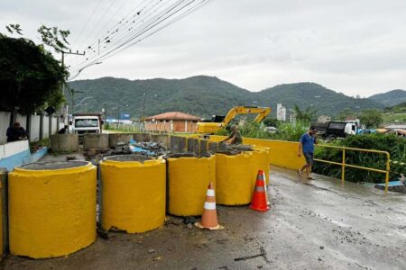 Itapema: Ponte da Rua 708 no Bairro Várzea é liberada para veículos leves e ambulâncias