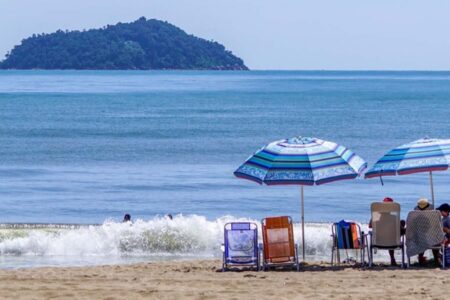 Balneário Piçarras: monitoramento contínuo aponta 100% de balneabilidade na orla