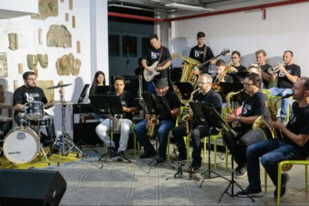Joinville: Escola de Música Villa-Lobos tem vagas para aulas de Práticas de Conjunto e cursos de extensão