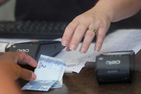 Santa Catarina inicia 2025 com alta de 44% na abertura de empresas