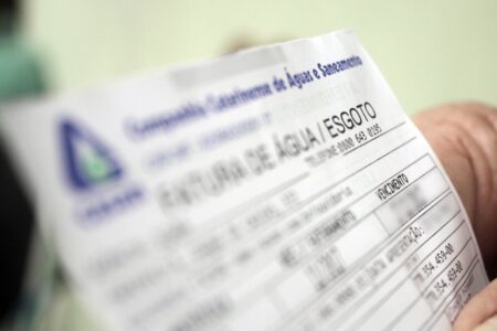 Tarifas de água e esgoto em Santa Catarina terão aumento de 5,5%
