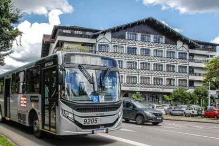Blumenau anuncia novas viagens no transporte coletivo com a volta às aulas