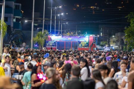 Carnaval 2025: Bombinhas prepara quatro dias de uma festa diferenciada; veja a programação