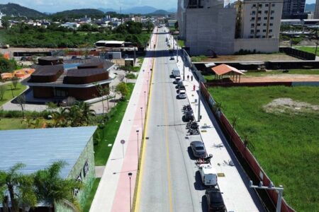 Prefeitura de Porto Belo entrega pavimentação da Avenida Santino Voltolini