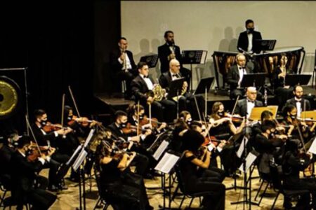 Teatro do CIC recebe Especial Sinfônico Amy Winehouse neste domingo (16)