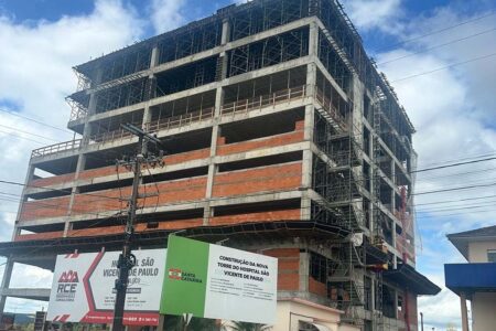 Mafra: Com investimentos de quase R$ 80 mi, obras do Hospital São Vicente de Paulo avançam