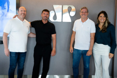 Grupo Jovem Pan anuncia parceria inédita com o Beto Carrero World para 2025