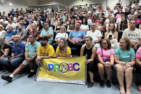 Juliana Pavan decreta situação de emergência e calamidade na Educação de Balneário Camboriú