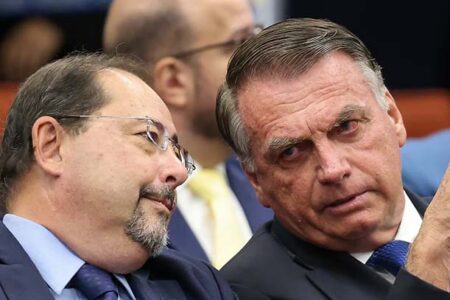 Supremo decide hoje se Bolsonaro e aliados viram réus por tentativa de golpe