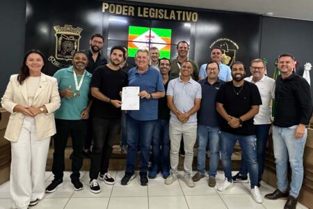 Vereadores de Camboriú aprovam projeto de Leonel Pavan para compra de hospital
