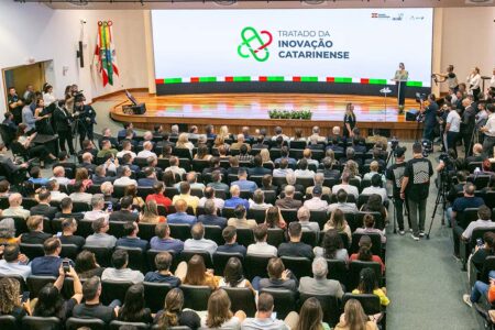 Alesc sedia lançamento de Tratado da Inovação Catarinense