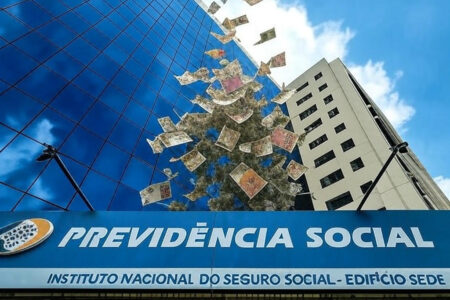 Ex-diretores do INSS pegaram R$ 17 milhões de gestores financeiros de fraudes contra aposentados, diz PF