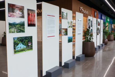 Exposição fotográfica chega a Blumenau revelando as histórias dos produtos de SC