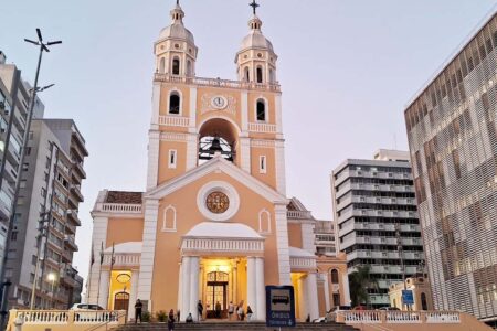 Arquidiocese de Florianópolis divulga nota sobre o falecimento do Papa Francisco: “Descanse em Paz, Santo Padre!”