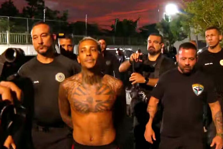 mc poze do rodo preso rio de janeiro