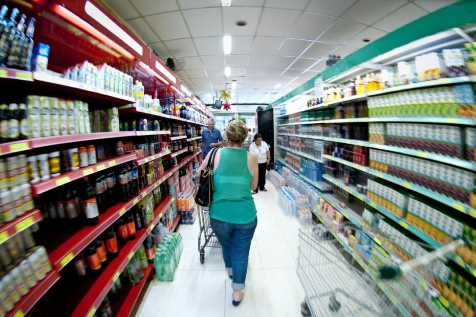 Florianópolis é a segunda capital com maior custo dos alimentos básicos
