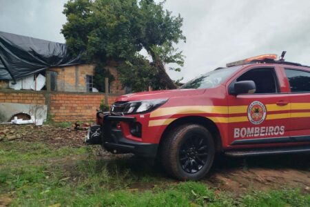 Vendaval e tempestade causam estragos em Abelardo Luz, no Oeste de Santa Catarina