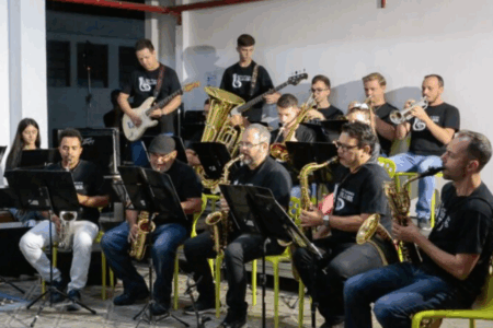 Escola de Música Villa-Lobos realiza apresentações gratuitas em Joinville