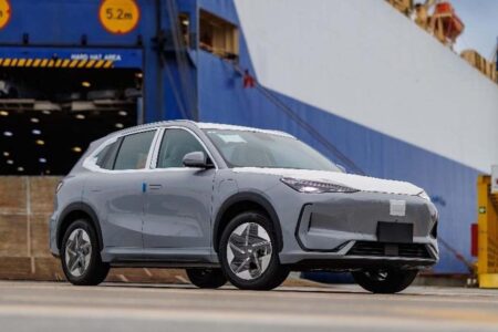 Geely EX5 chega ao Brasil para o lançamento da marca chinesa, agora parceira da Renault