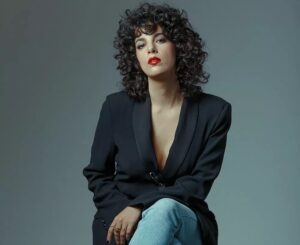 Cantora Céu