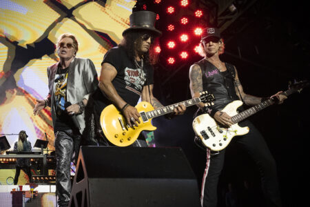 Guns N’ Roses anuncia show em Florianópolis; veja como comprar ingressos